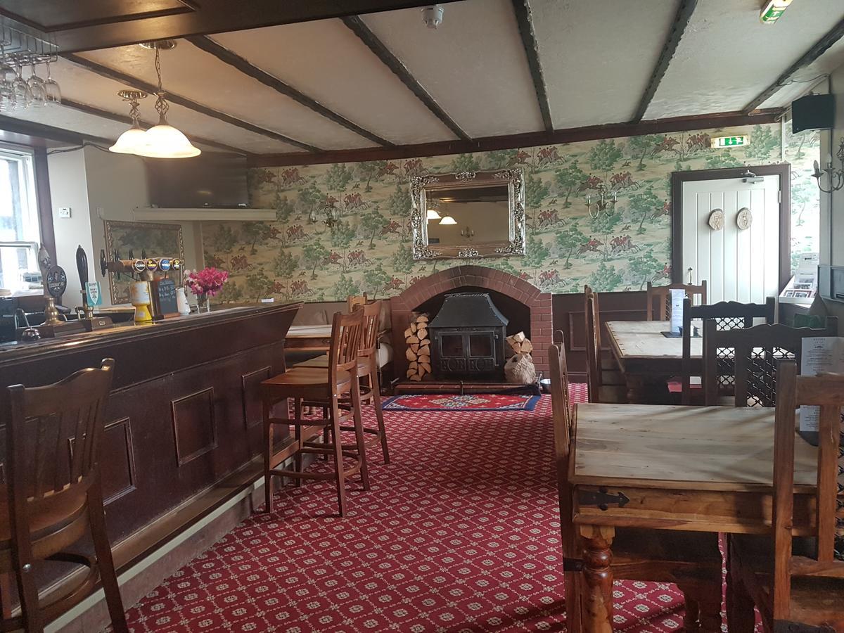 Plough Hotel Kirk Yetholm Dış mekan fotoğraf